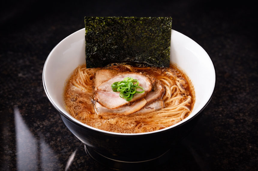 看板商品「醤油ラーメン」